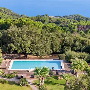 4* Otel Vallegrande Nature By Geocharme