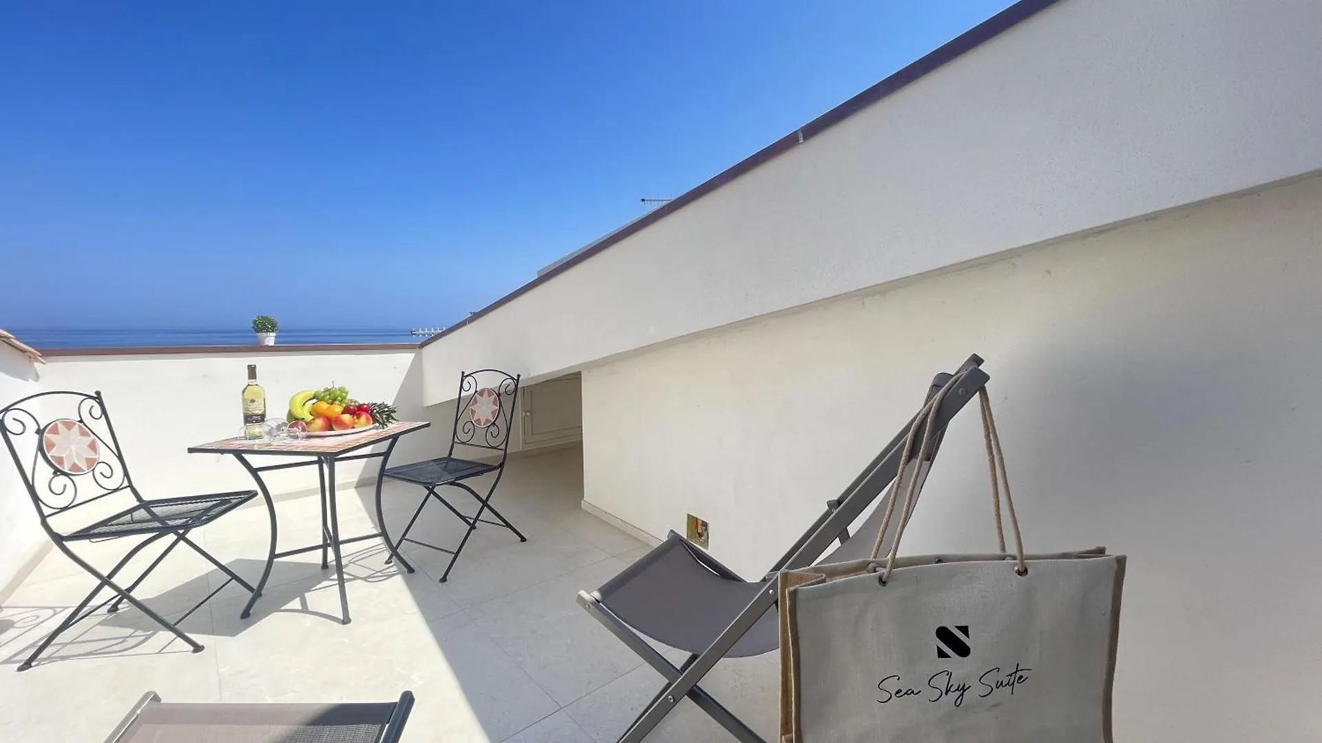 Sea Sky Suite Cefalù